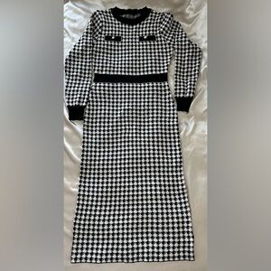 Black and White Houndstooth Long Sleeve Dress